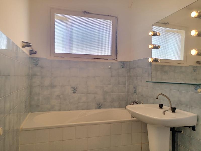 Appartement - 65 m² - 2 pièces