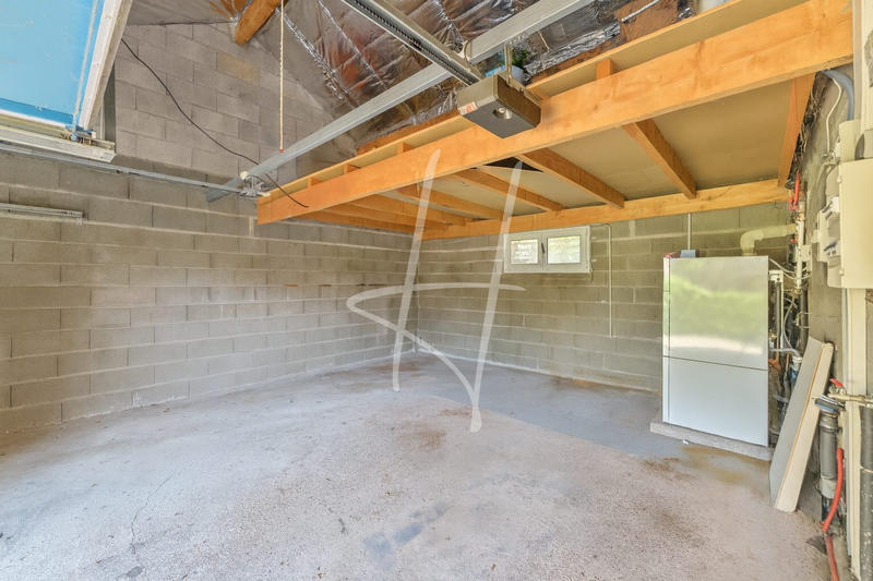 Maison - 165 m² - 6 pièces