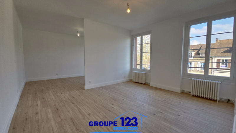 Appartement - 97 m² - 4 pièces
