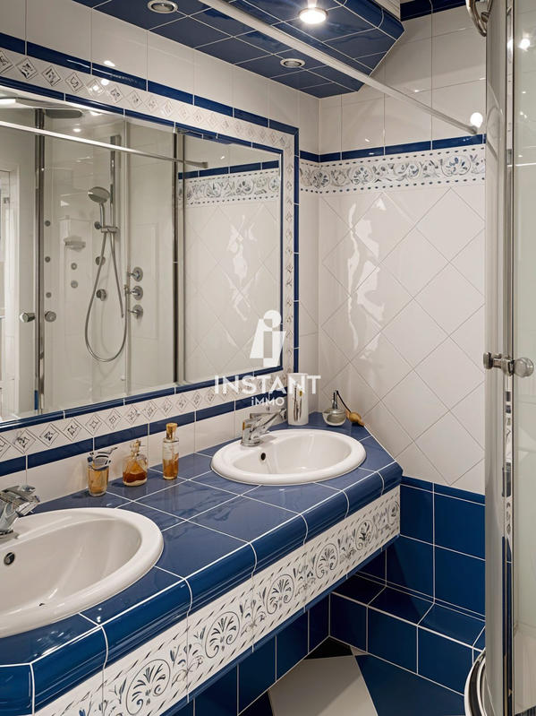 Appartement - 107 m² - 5 pièces