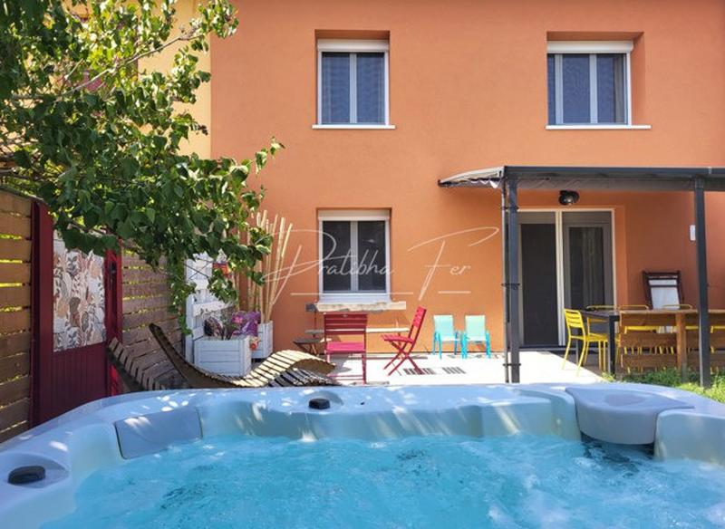 Maison - 103 m² - 5 pièces