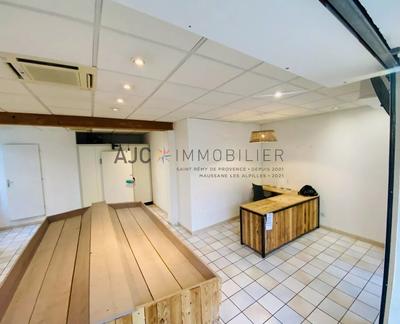 Local commercial - 42 m² - 1 pièce