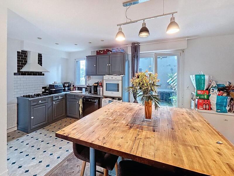 Immeuble - 415 m² - 2 pièces