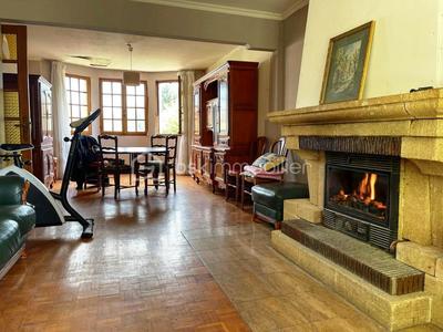 Maison - 152 m² - 7 pièces