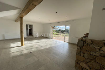 Villa - 128 m² - 4 pièces