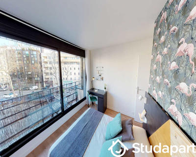 Chambre - 90 m² - 1 pièce