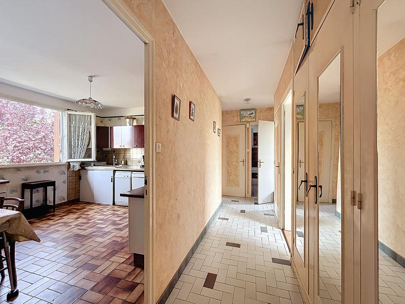 Maison - 107 m² - 6 pièces