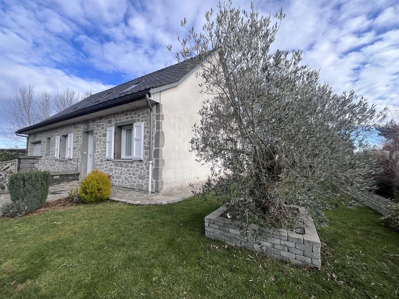 Maison - 144 m² - 5 pièces