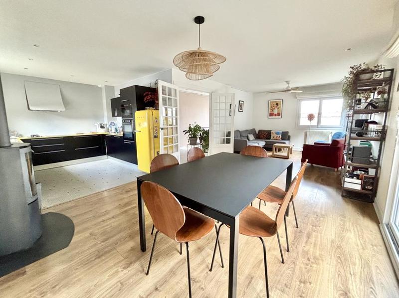 Maison - 160 m² - 6 pièces