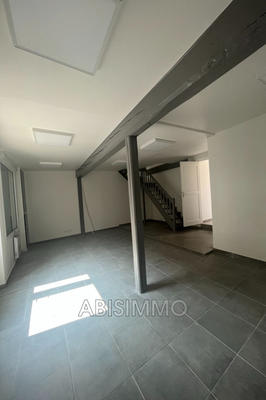 Appartement - 81 m² - 3 pièces