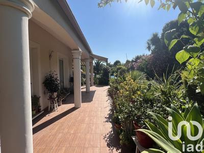 Maison - 197 m² - 6 pièces