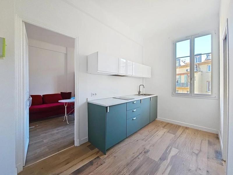 Studio - 23 m² - 1 pièce
