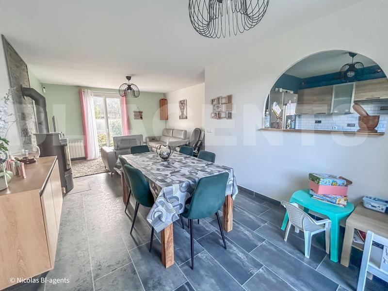 Pavillon - 110 m² - 6 pièces