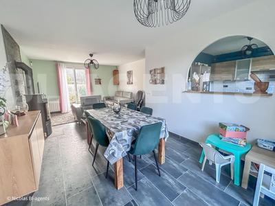 Pavillon - 110 m² - 6 pièces