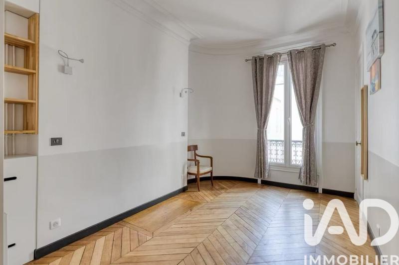 Appartement - 201 m² - 6 pièces