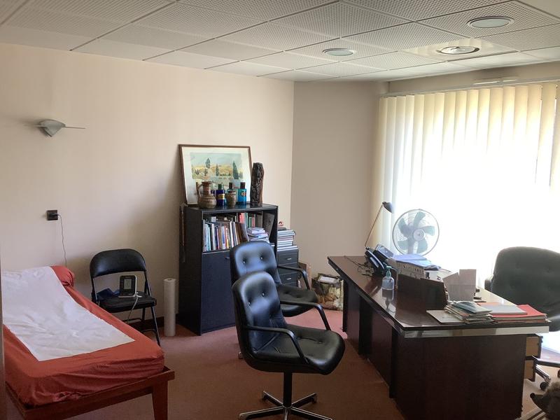 Bureau - 190 m² - 8 pièces