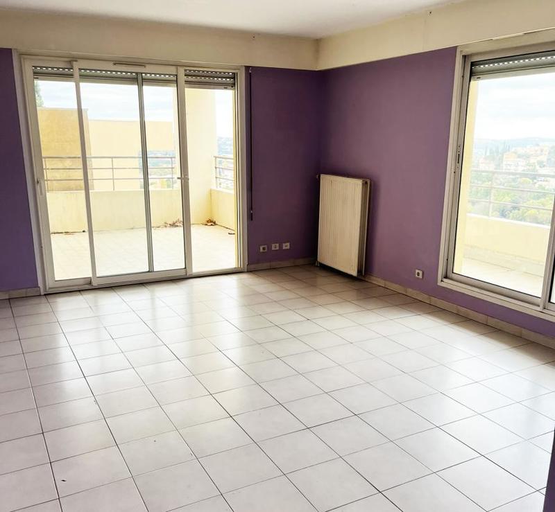 Appartement - 77 m² - 4 pièces