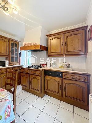 Maison - 121 m² - 7 pièces