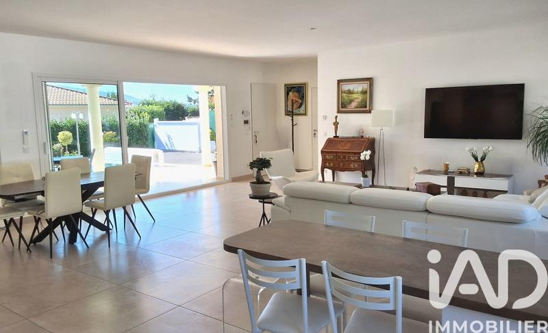 Maison - 140 m² - 6 pièces