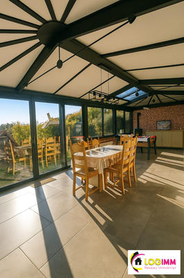 Maison - 196 m² - 5 pièces