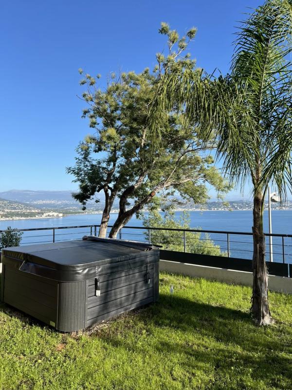 Appartement - 126 m² - 4 pièces