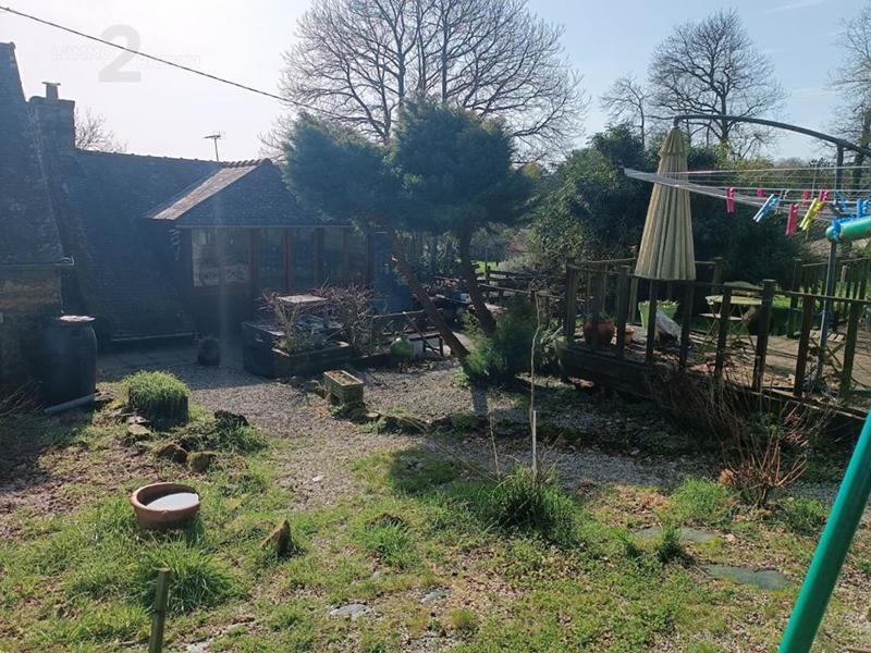 Maison - 140 m² - 8 pièces