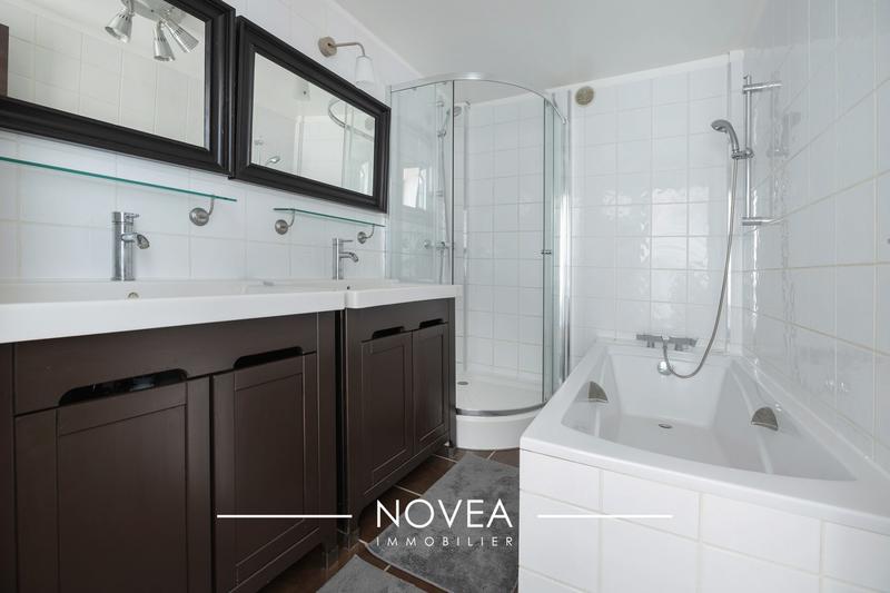 Maison ancienne - 143 m² - 9 pièces