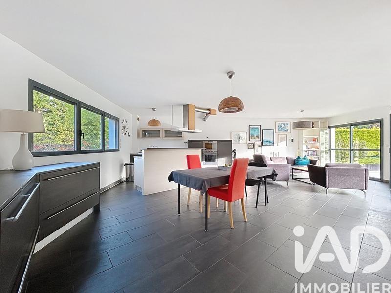 Maison de maîtres - 161 m² - 7 pièces