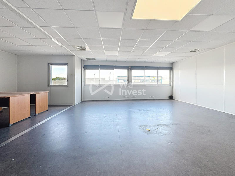 Bureau - 222 m² - 5 pièces