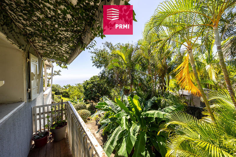 Maison - 400 m² - 8 pièces