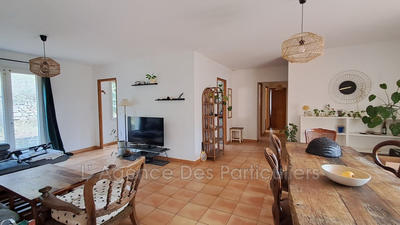 Maison - 93 m² - 4 pièces