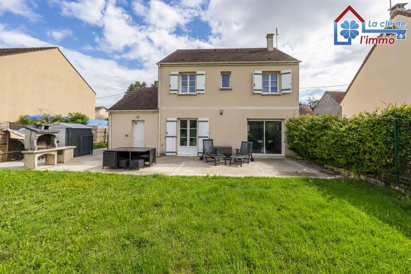 Maison - 104 m² - 6 pièces