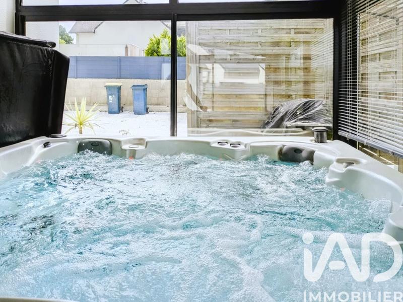 Maison - 161 m² - 5 pièces