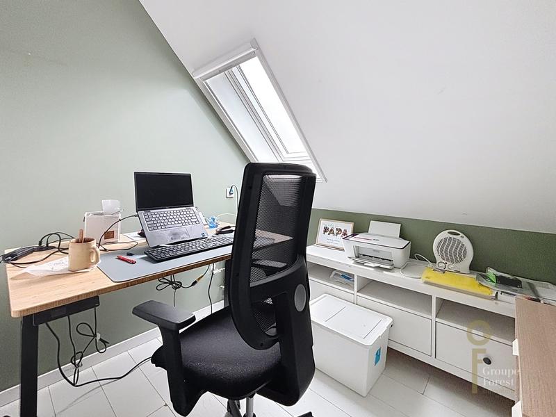 Maison - 93 m² - 5 pièces