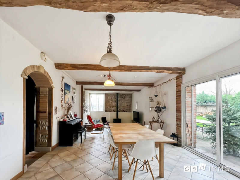Maison ancienne - 195 m² - 5 pièces
