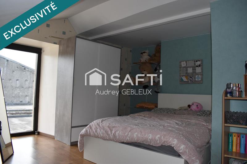 Maison - 230 m² - 10 pièces