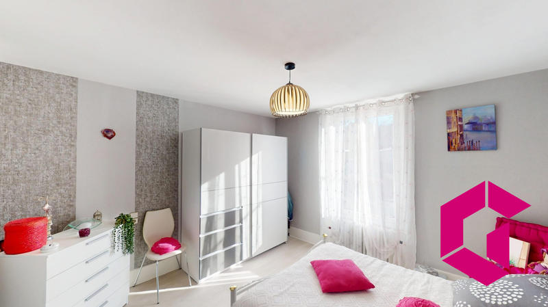 Maison - 134 m² - 7 pièces