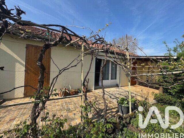 Maison - 90 m² - 3 pièces