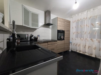 Maison traditionnelle - 160 m² - 6 pièces