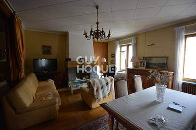 Appartement - 93 m² - 2 pièces