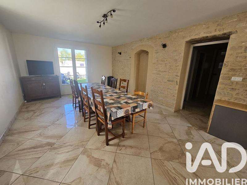 Maison - 350 m² - 12 pièces
