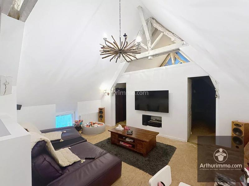 Maison - 163 m² - 7 pièces