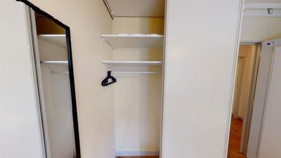 Chambre - 11 m² - 4 pièces