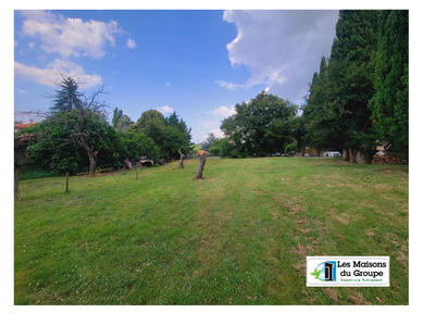 Terrain constructible - 1 112 m²