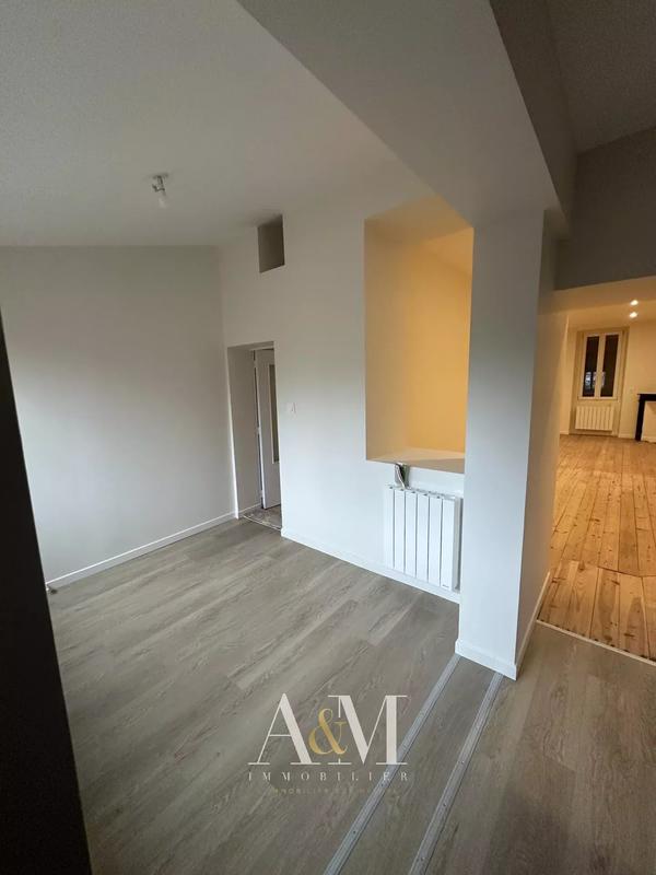 Maison de ville - 82 m² - 4 pièces