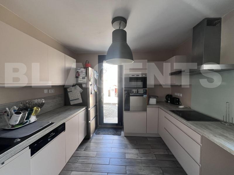 Maison de village - 130 m² - 5 pièces