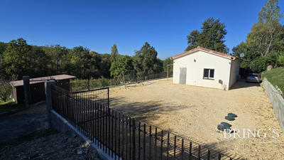 Maison - 80 m² - 4 pièces