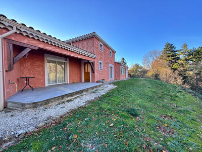 Villa - 153 m² - 5 pièces