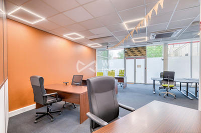 Bureau - 174 m²