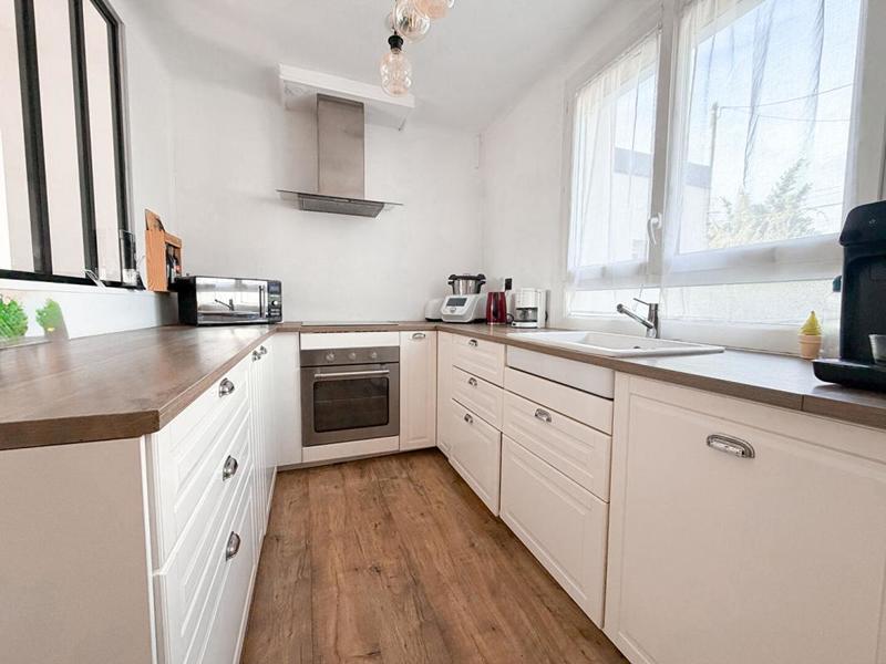 Maison - 104 m² - 5 pièces